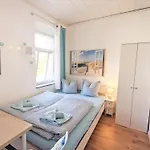 H2 - Urlaubsmagie - Garten, Pool, Terrasse, Grill * Sebnitz