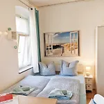 Apartment H2 - Urlaubsmagie - Garten, Pool, Terrasse, Grill Sebnitz