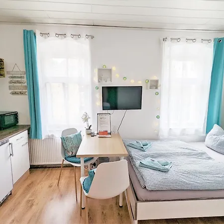 Apartment H2 - Urlaubsmagie - Garten, Pool, Terrasse, Grill