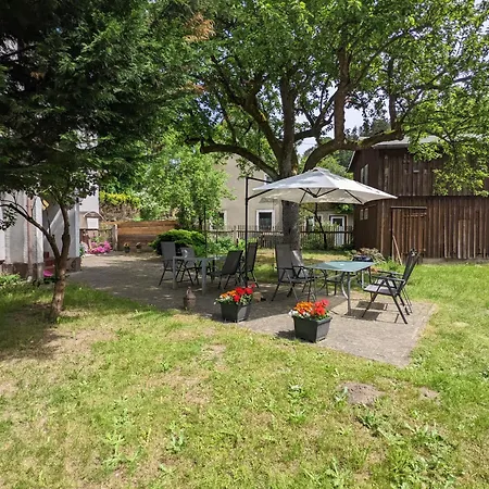 Urlaubsmagie - Ferienwohnung Tautropfen - Garten Mit Terrasse & Saisonaler Pool Sebnitz