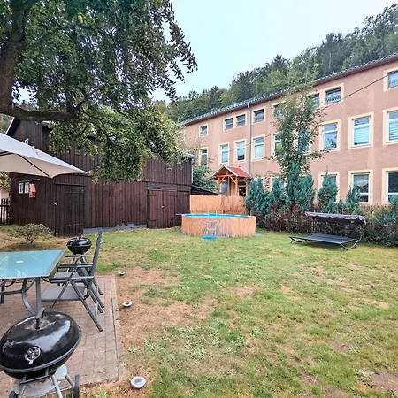 Urlaubsmagie - Tautropfen - Garten Mit Terrasse & Saisonaler Pool Sebnitz
